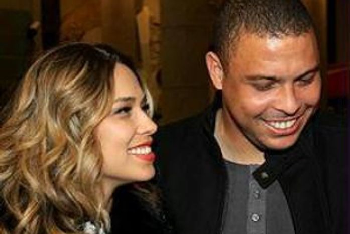 Ronaldo falta ao casamento na Bahia da ex-mulher Bia Antony, mãe de suas filhas caçulas