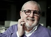 Internado há 18 dias, Jô Soares melhora e diretor diz: "ele está prestes a sair do hospital"