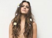 Após nu, Jessika Alves se orgulha de formas naturais, mas não descarta silicone