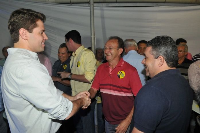 No comitê de Vilela