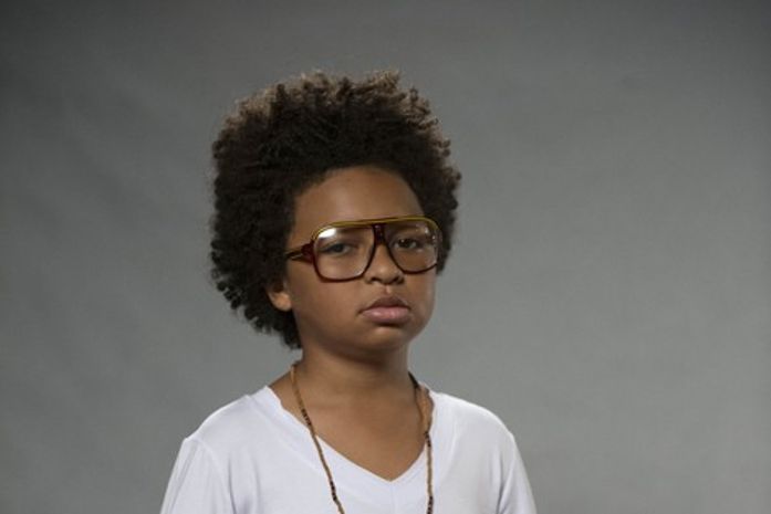 Mãe diz que ator mirim tem sido vítima de falso caça-talentos e cogita denunciar