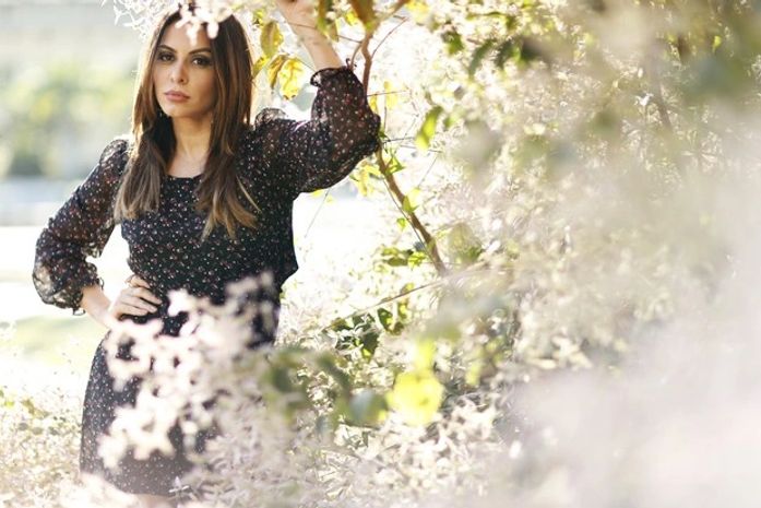 Alinne Rosa critica affairs: 'Tem que ser macho para ficar com uma cantora de axé'