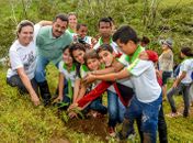 Milhares de espécies nativas são plantadas às margens do Rio Coruripe em Limoeiro de Anadia