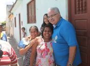Bairro Primavera em Arapiraca recebe com festa Rogério Teófilo em grande caminhada 