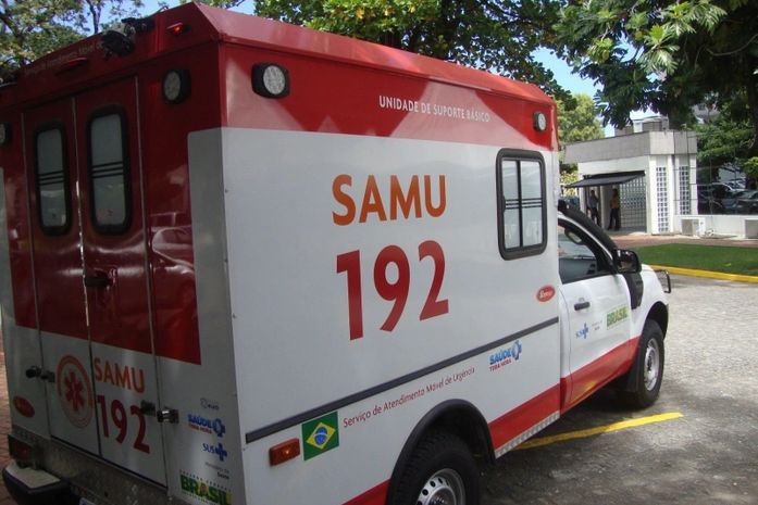 Homem é atropelado ao tentar atravessar Fernandes Lima