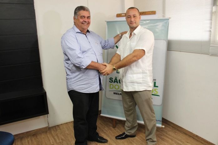 Cônsul cubano visita São Miguel dos Campos