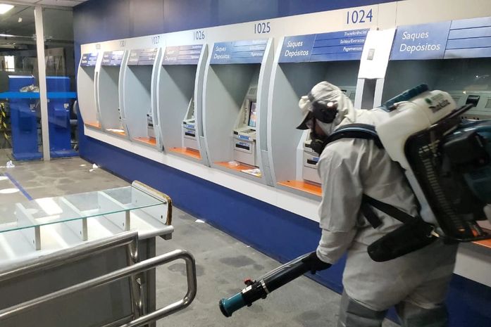 Prefeitura de Delmiro Gouveia inicia processo de desinfecção sanitária de áreas públicas