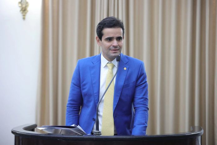 Deputado Lelo Maia vai ao Ministério Público denunciar abusos e irregularidades da DMTT