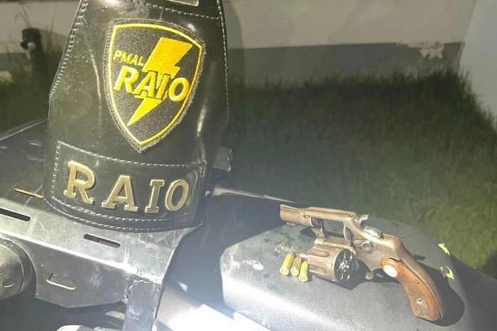 Polícia prende suspeito de ameaçar vizinhos com arma