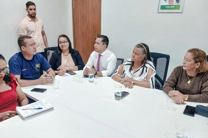 Agosto Lilás: reunião intersetorial discute programação voltada para a assistência de mulheres vítimas de violências