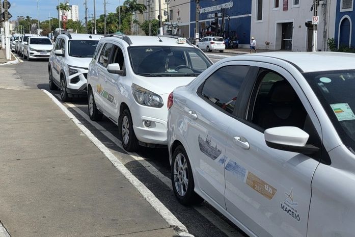 Maceió reabre credenciamento para novos taxistas; saiba como participar