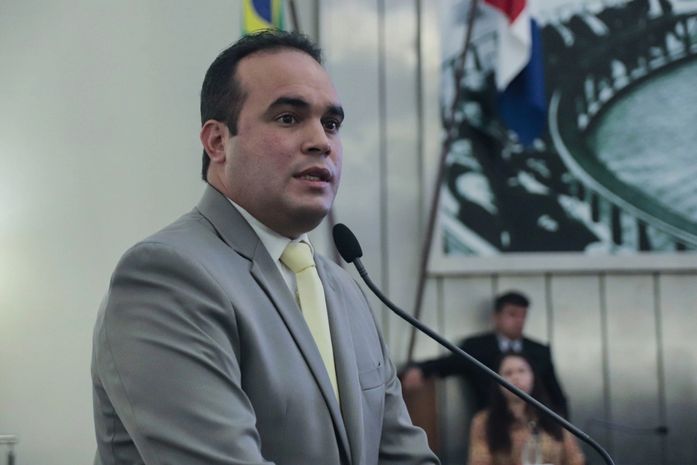 Deputado Davi Maia
