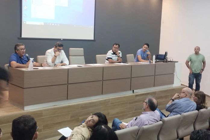 Secretários e técnicos da Saúde discutem pautas de interesse dos municípios