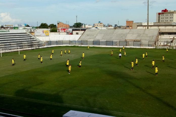 ASA relaciona 21 jogadores para jogo contra o CEO