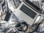 Saiba como evitar o consumo fantasma e economizar energia em casa