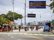 Prefeitura de Maceió determina restrição de bandeiras e wind banners na orla
