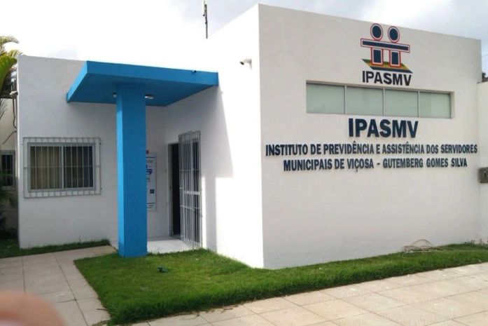 Atraso no pagamento de aposentados e servidores do IPASMV gera indignação em Viçosa