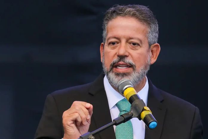 Lira diz que continua parceiro de JHC e que espera vê-lo governador: "continuo soldado como sempre fui"