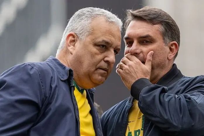 Flávio Bolsonaro, o golpismo de Alfredo
Gaspar e a direita contra o bolsonarismo