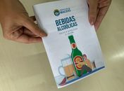 Saúde alerta população sobre riscos do consumo excessivo de álcool
