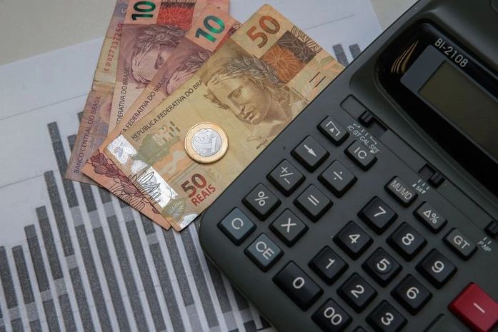Prévia da inflação volta a ganhar ritmo e sobe 0,69% em junho