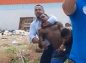 Vídeo: após ser filmado dando “gravata” em homem, vereador afirma que defendeu mulher agredida 