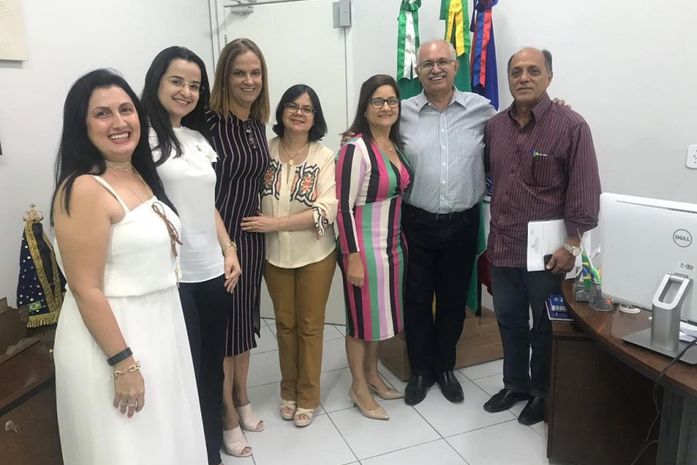 Teófilo discute implantação de novo Hemocentro com técnicos da Sesau