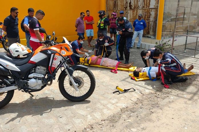 Pintores sofrem descarga elétrica em andaime e são socorridos em Arapiraca