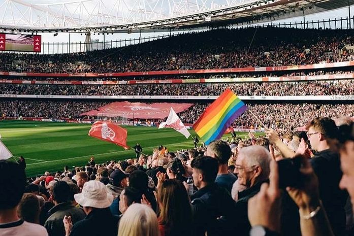 Catar libera bandeiras LGBTQIAP+ nos estádios da Copa