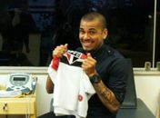 Daniel Alves foi contratado pelo São Paulo.