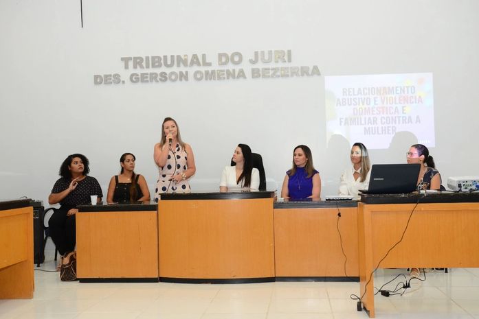 Evento em homenagem ao mês da Mulher aconteceu no fórum de Major Izidoro