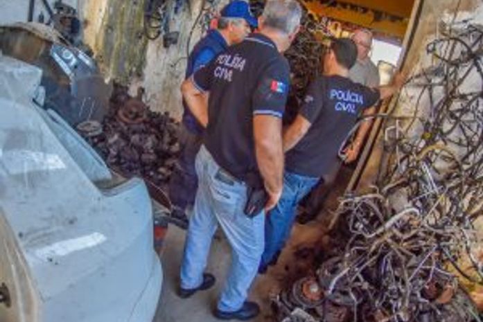 Operação “Peça Certa 2” apreende motocicletas e peças de veículos