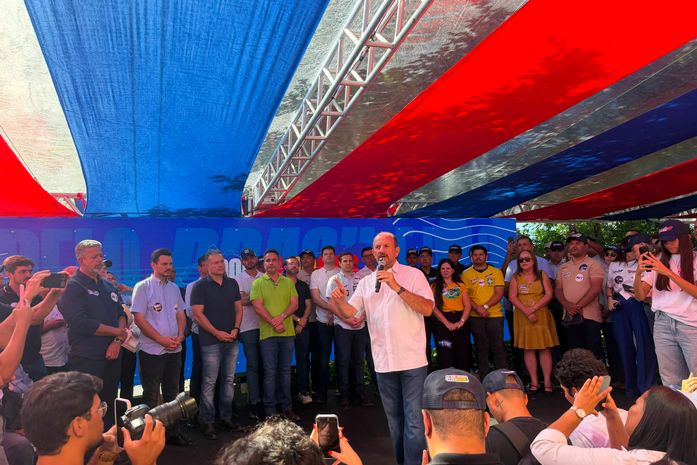 Antonio Albuquerque reúne multidão e principais lideranças políticas de Alagoas em lançamento de pré-candidaturas dele e de Nivaldo à reeleição