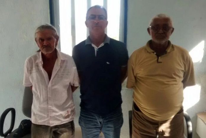 Polícia apreende documentos falsos com acusados de fraudes no INSS