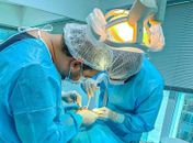 Implantes dentários: descubra os benefícios e riscos de um mercado que não para de crescer

