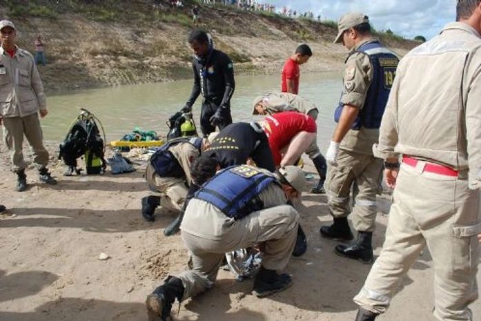 Corpos foram encontrados duas horas e meia após o afogamento