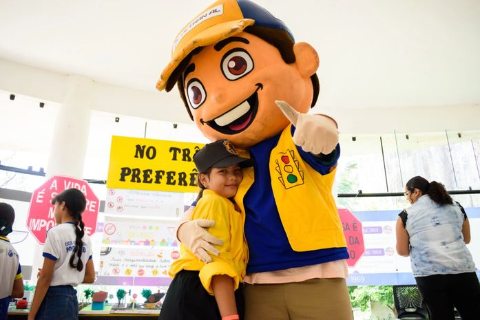 Maio Amarelo: Detran educa mais de 10 mil estudantes sobre segurança no trânsito
