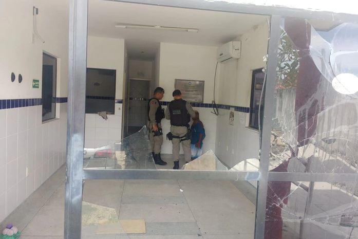 Acusado de furtar base comunitária