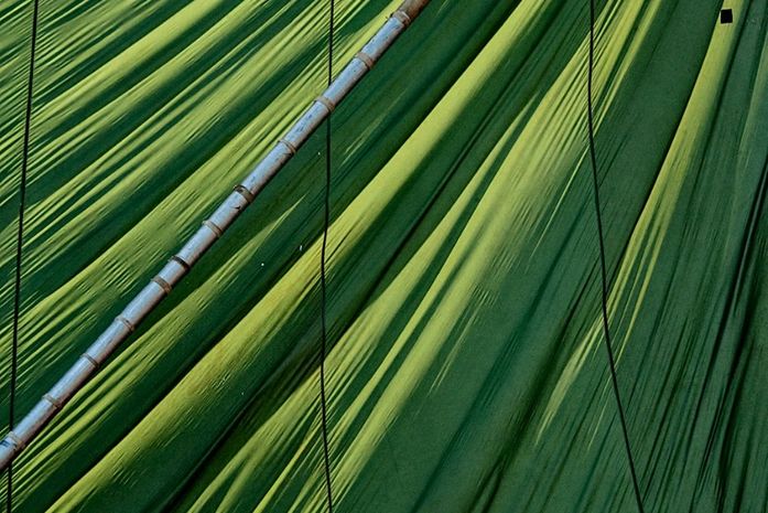 Imprensa Oficial Graciliano Ramos lança Velas, novo livro de arte de Celso Brandão