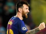 Messi assina novo contrato com o Barcelona até 2021