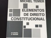Não é verdade que livro de Temer defende votações "separadas do Impeachment" 