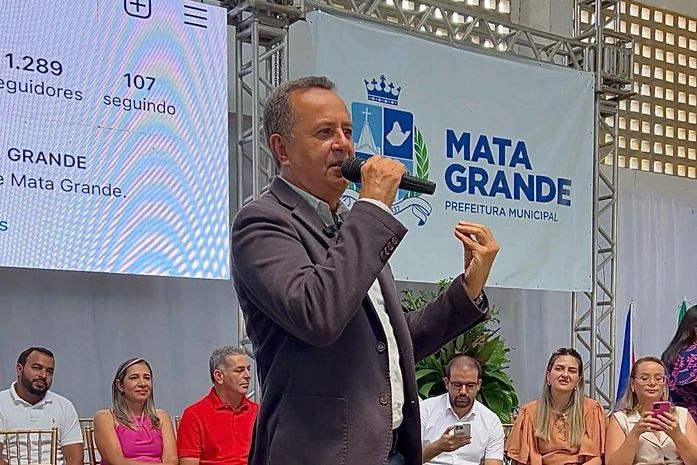 Mata Grande entra em ritmo de carnaval e se consolida como município de maior investimento na educação e com maior rateio da história do estado de Alagoas