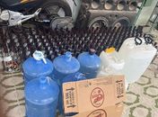 Denúncia leva policiais até depósito de falsificação de cachaça em Arapiraca 