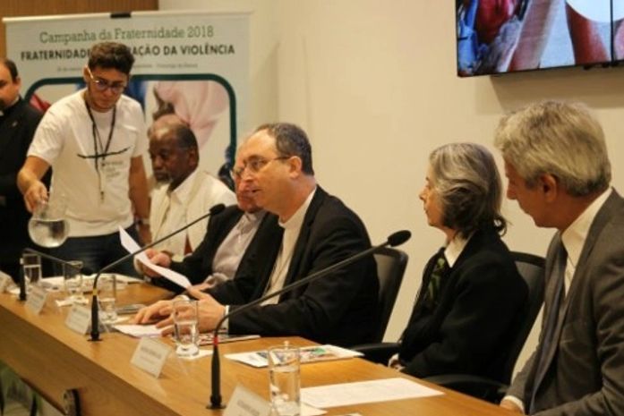 CNBB lança Campanha da Fraternidade 2018 e diz que corrupção é violência