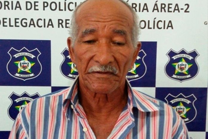 Suspeito é conhecido como "João Coceira".