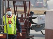 Índia libera exportação da vacina de Oxford para o Brasil, diz agência Reuters