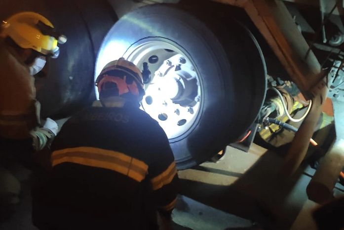 Adolescente de 16 anos morre em acidente no bairro da Ponta Grossa, em Maceió