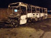 Ônibus incendiado no Benedito Bentes