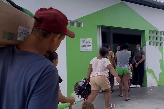 Após registrar maior volume de chuvas do Brasil, Piranhas intensifica assistência às famílias