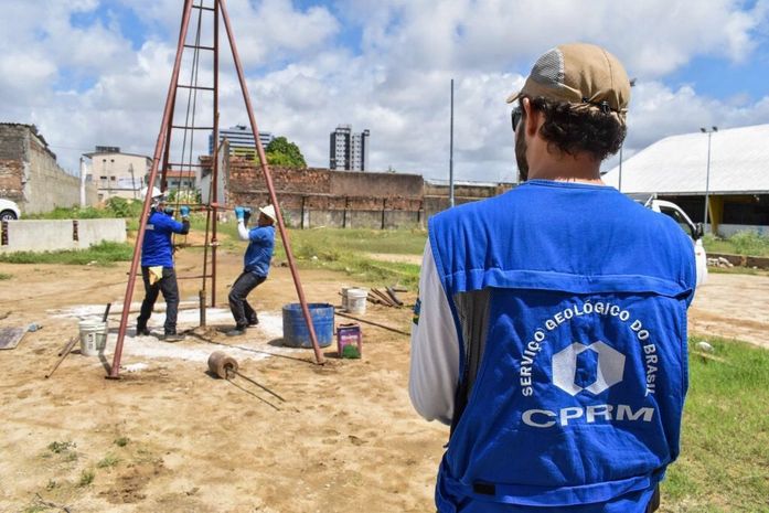 Serviço Geológico do Brasil e UFRN firmam parceria para estudos em Maceió